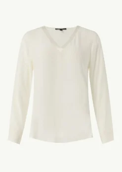 Bluse in Crêpe-Optik mit satiniertem V-Ausschnitt-Comma Online