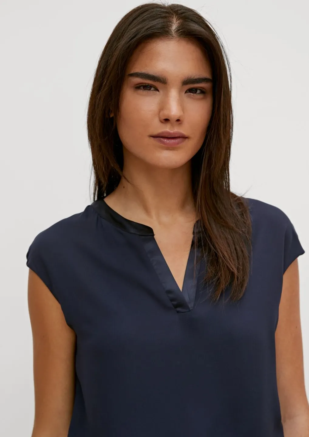 Blusenshirt aus Viskosemix-Comma Outlet