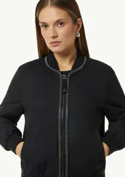 Bomberjacke mit Schmuckdetails und Crew Neck-Comma Online