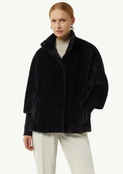 Cape aus Teddyplüsch mit Strickdetails-Comma Best