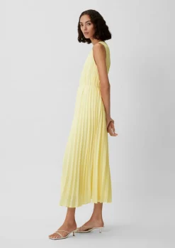Chiffonkleid mit Plisseefalten-Comma Fashion