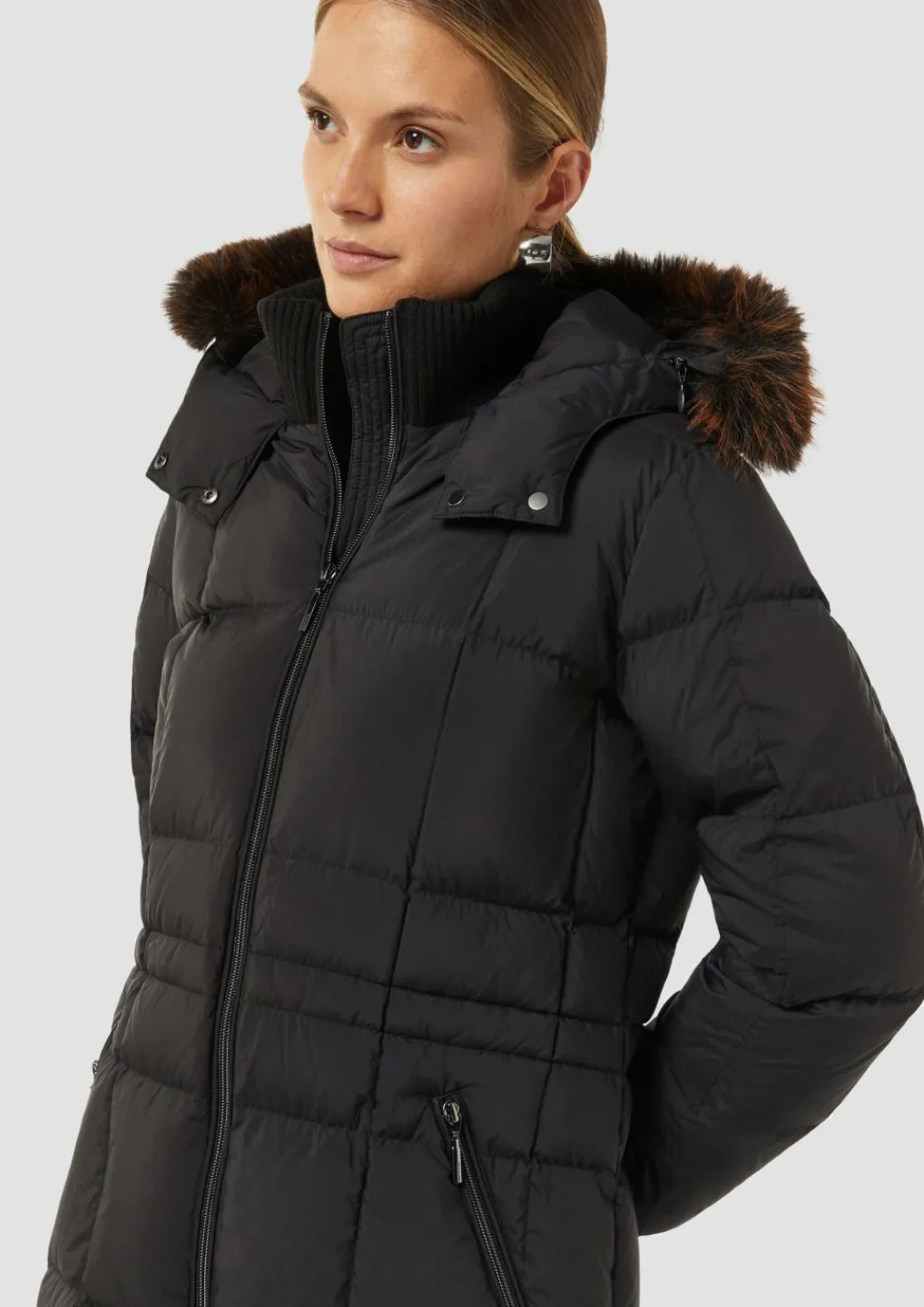 Daunenparka mit abnehmbarem Kunstfell-Comma Best
