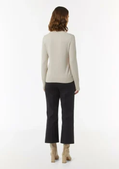 Feiner Strickpullover mit Zierknöpfen am Ärmel-Comma Discount