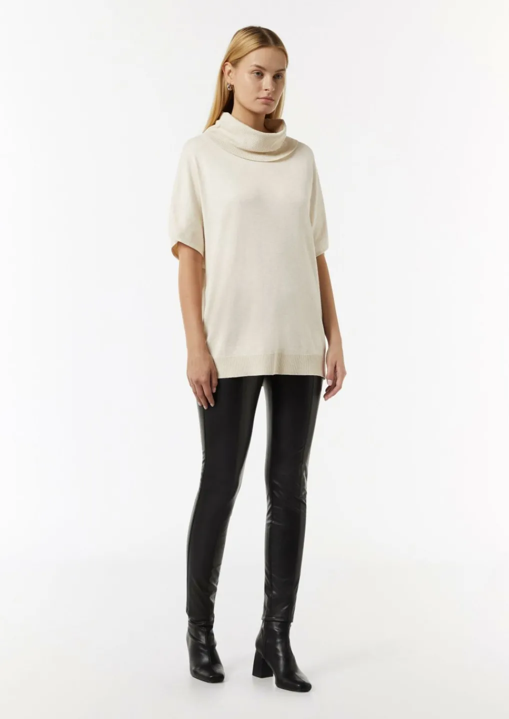Fein melierter Poncho im Oversized Cut-Comma Fashion