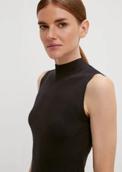 Feinstricktop aus Viskosemix-Comma New