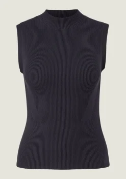 Feinstricktop aus Viskosemix-Comma Hot