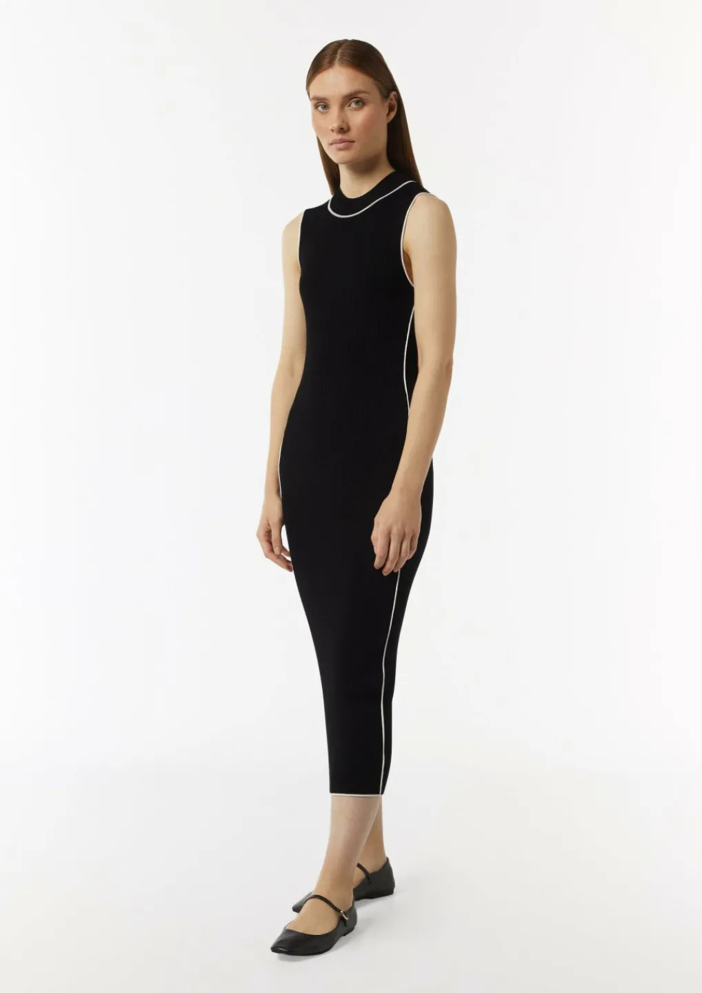 Figurbetontes Rippstrickkleid mit Kontrastdetails-Comma Outlet