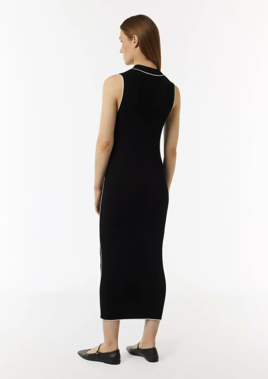 Figurbetontes Rippstrickkleid mit Kontrastdetails-Comma Outlet