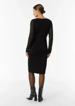 Figurbetontes Strickkleid mit semitransparenten Ärmeln-Comma Fashion