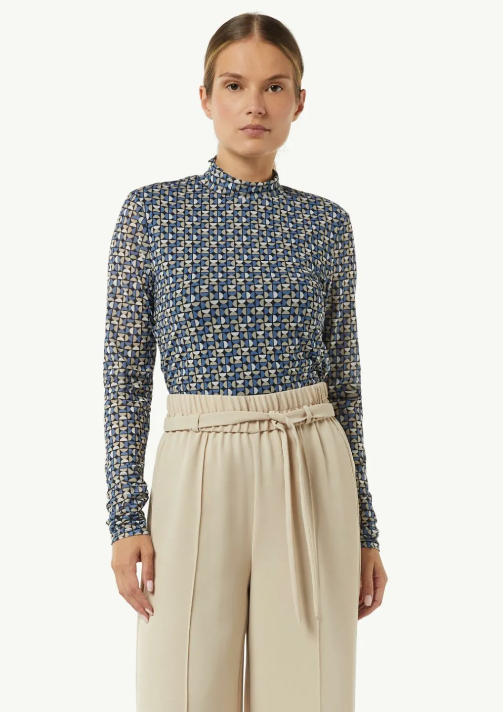 Gemustertes Langarmshirt aus Mesh-Comma Best