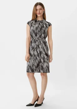 Gemustertes Satinkleid mit Raffung-Comma Fashion