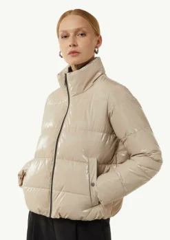 Glänzende Jacke mit Steppung-Comma Hot