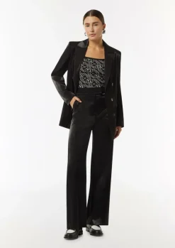 Glänzender Blazer mit Zierknöpfen-Comma New