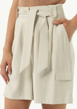 High Waist-Shorts mit Cargotasche-Comma Fashion
