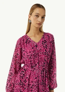Kleid mit All-over-Print und Bindegürtel-Comma New