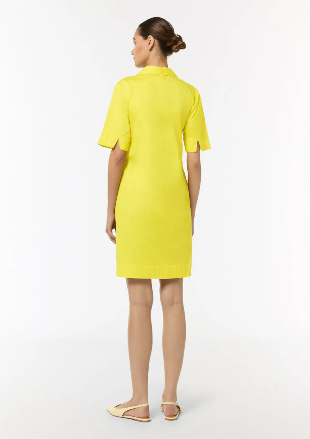 Kleid mit Tunika-Ausschnitt und Hemdkragen-Comma Outlet
