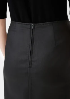 Kurzer Denimrock mit Coating-Comma Best
