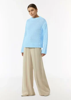Kurzer Strickpullover mit Zopfmuster-Details-Comma Best