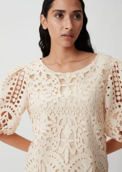 Kurzes Kleid mit Lochstickerei-Comma Sale