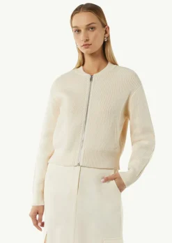 Kurze Strickjacke mit Eingrifftaschen-Comma Outlet