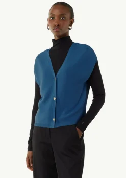 Kurze Strickjacke mit V-Ausschnitt-Comma New