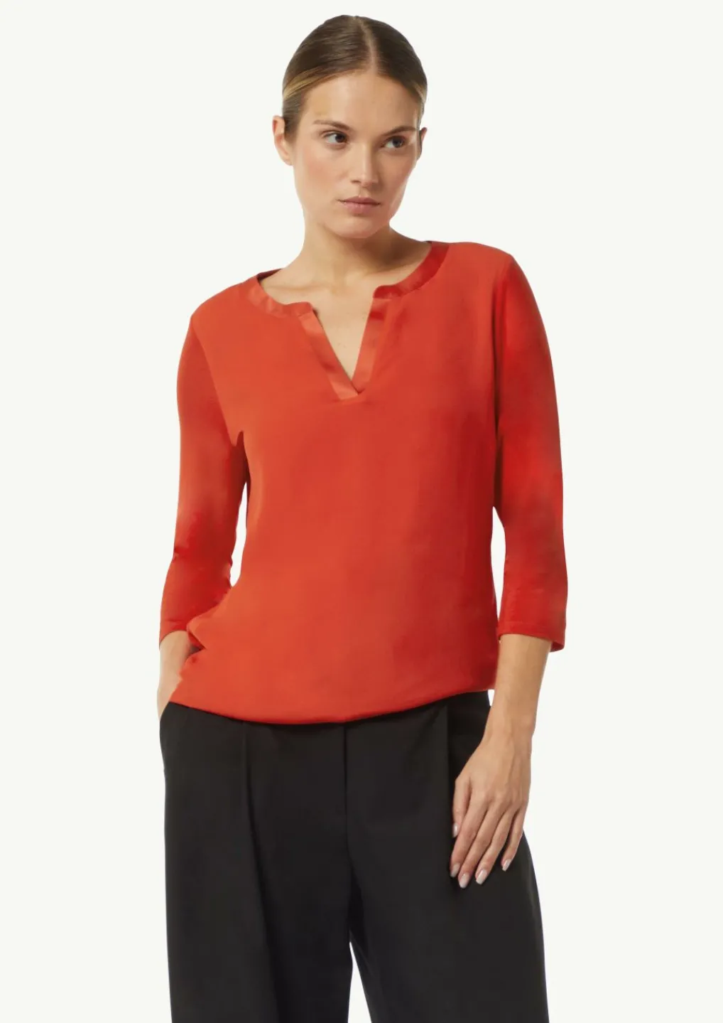 Langarmshirt im Fabricmix mit Tunika-Ausschnitt-Comma Discount