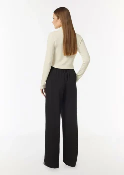 Langarm-Shirt mit Rollkragen-Comma Hot