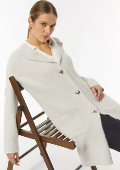 Lange Strickjacke mit aufgesetzten Taschen-Comma Fashion