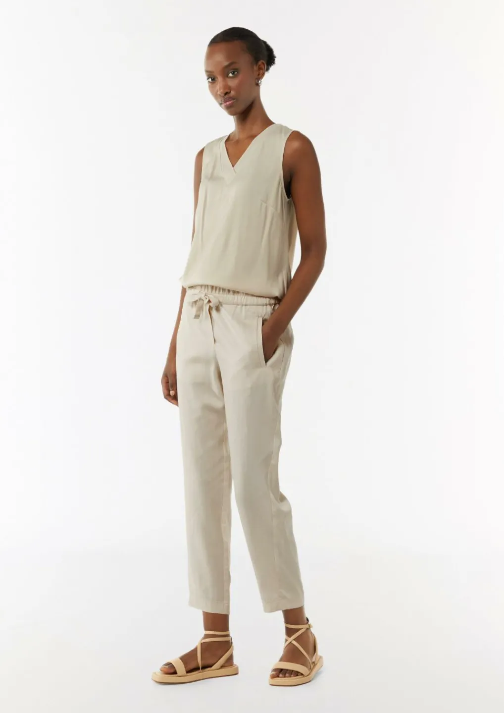 Leichte Hose aus Lyocell mit Gummizug-Comma Hot