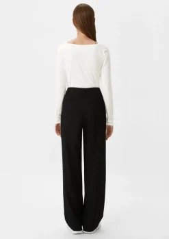 Longsleeve mit eckigem Ausschnitt-Comma Hot