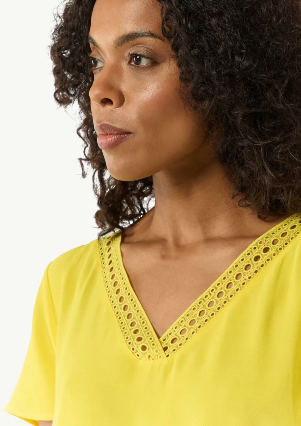 Loose-Fit-Shirt aus Crêpe mit Spitzen-Detail-Comma Sale