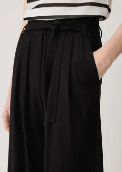 Loose: Hose aus Viskosemix-Comma Hot