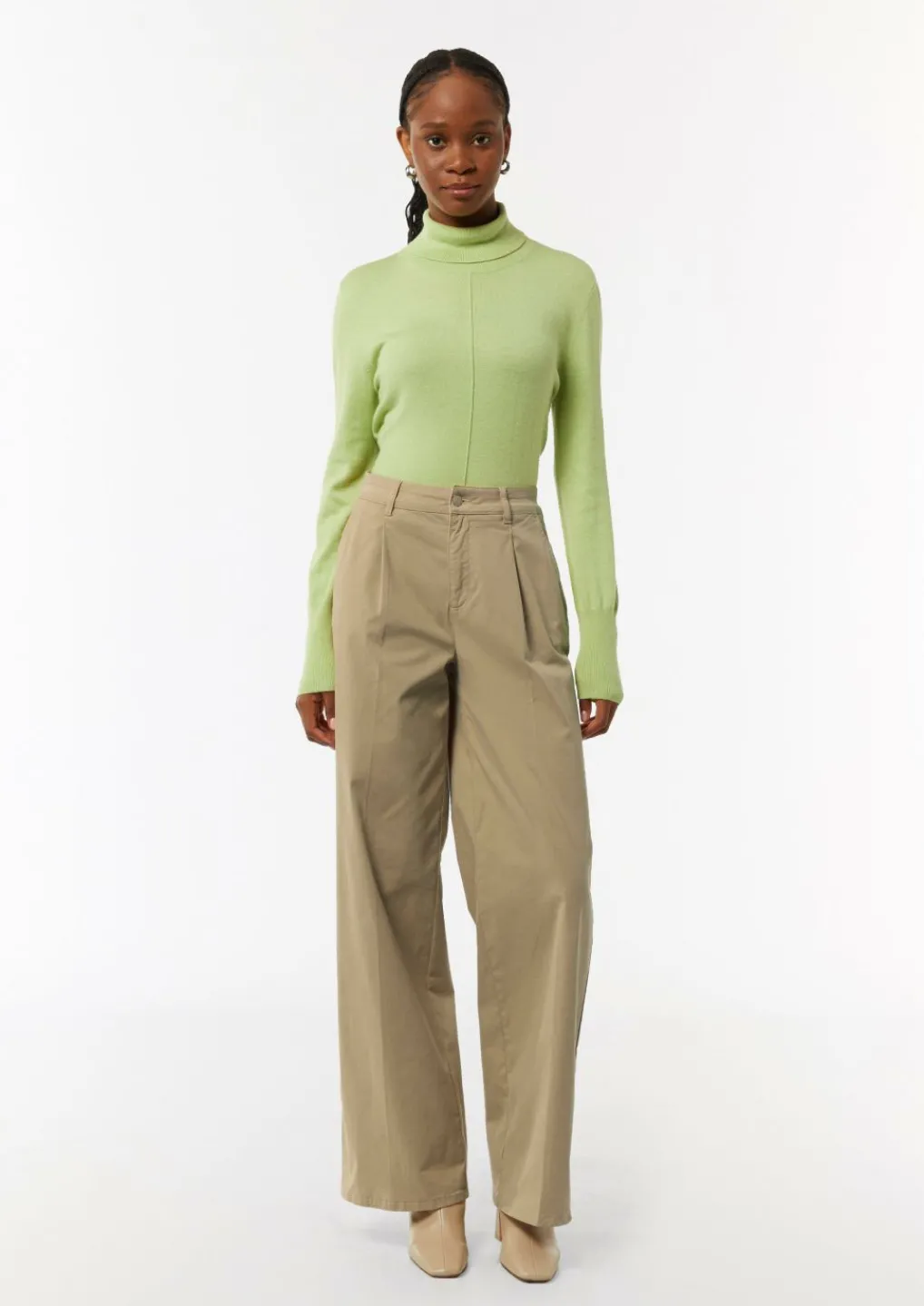 Loose: Twillhose mit weitem Bein-Comma Online