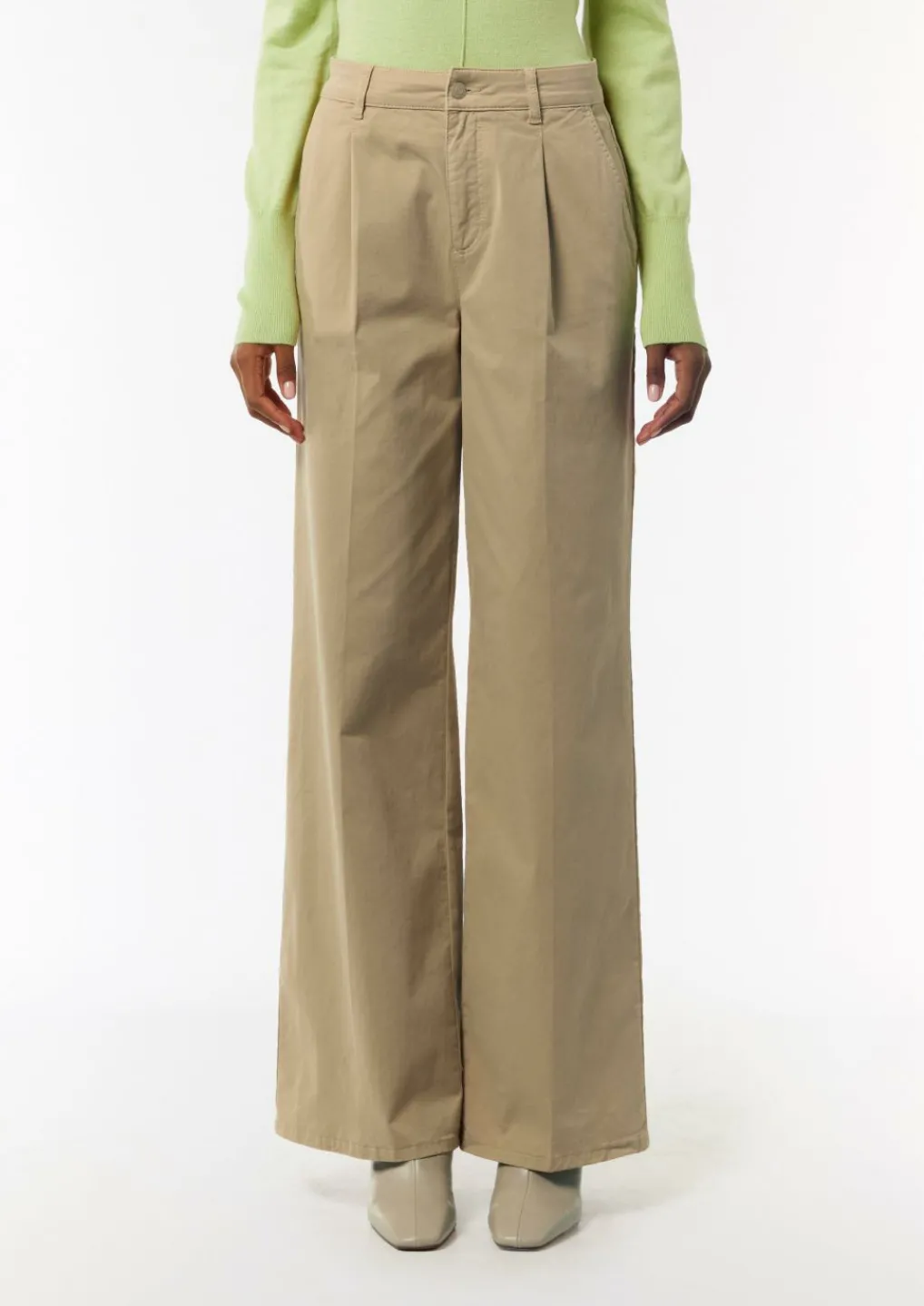 Loose: Twillhose mit weitem Bein-Comma Online