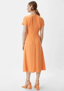 Midi-Kleid aus Satin-Comma Fashion