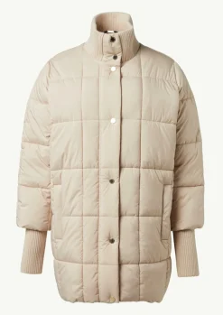Oversized Steppjacke mit Ripp-Details-Comma Best