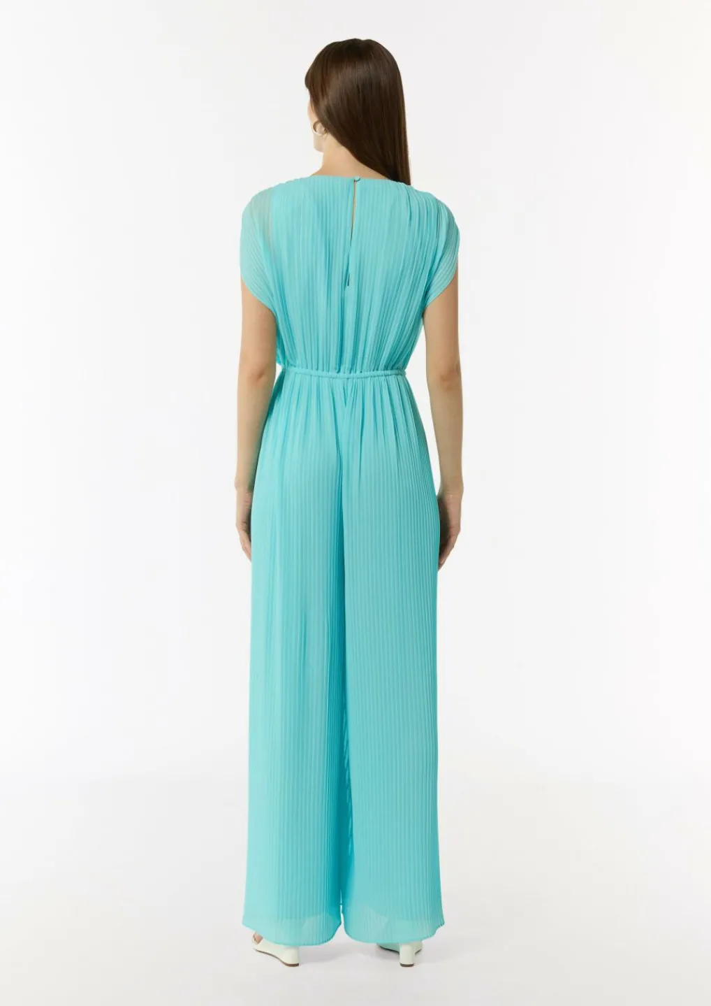 Plissee-Jumpsuit mit V-Ausschnitt-Comma Sale
