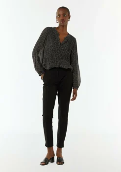 Plissierte Bluse aus Chiffon mit Logomuster-Comma Hot