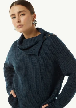Rollkragenpullover mit Zierknöpfen-Comma Best
