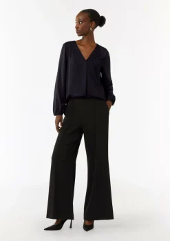 Satinbluse mit V-Ausschnitt-Comma Fashion