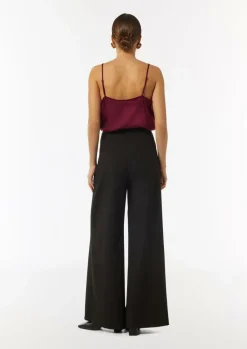 Satin-Top mit Spitze und verstellbaren Trägern-Comma New