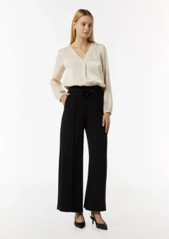 Schimmernde Bluse mit Faltendetails-Comma Hot
