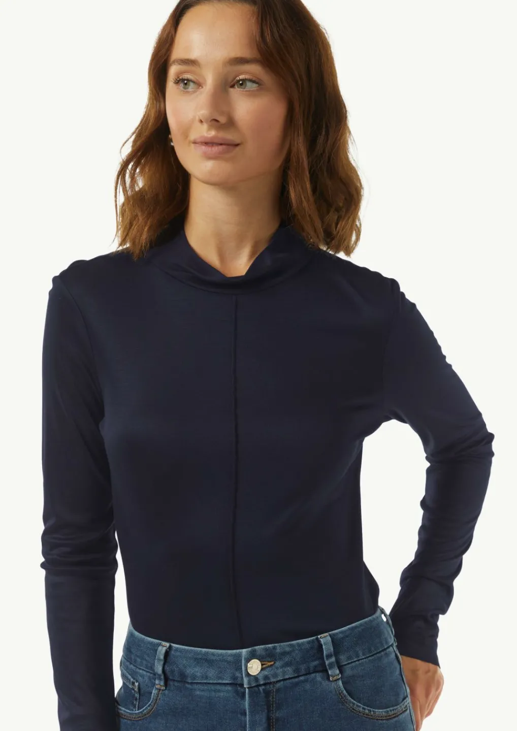 Schimmerndes Langarmshirt im Slim Fit-Comma Online