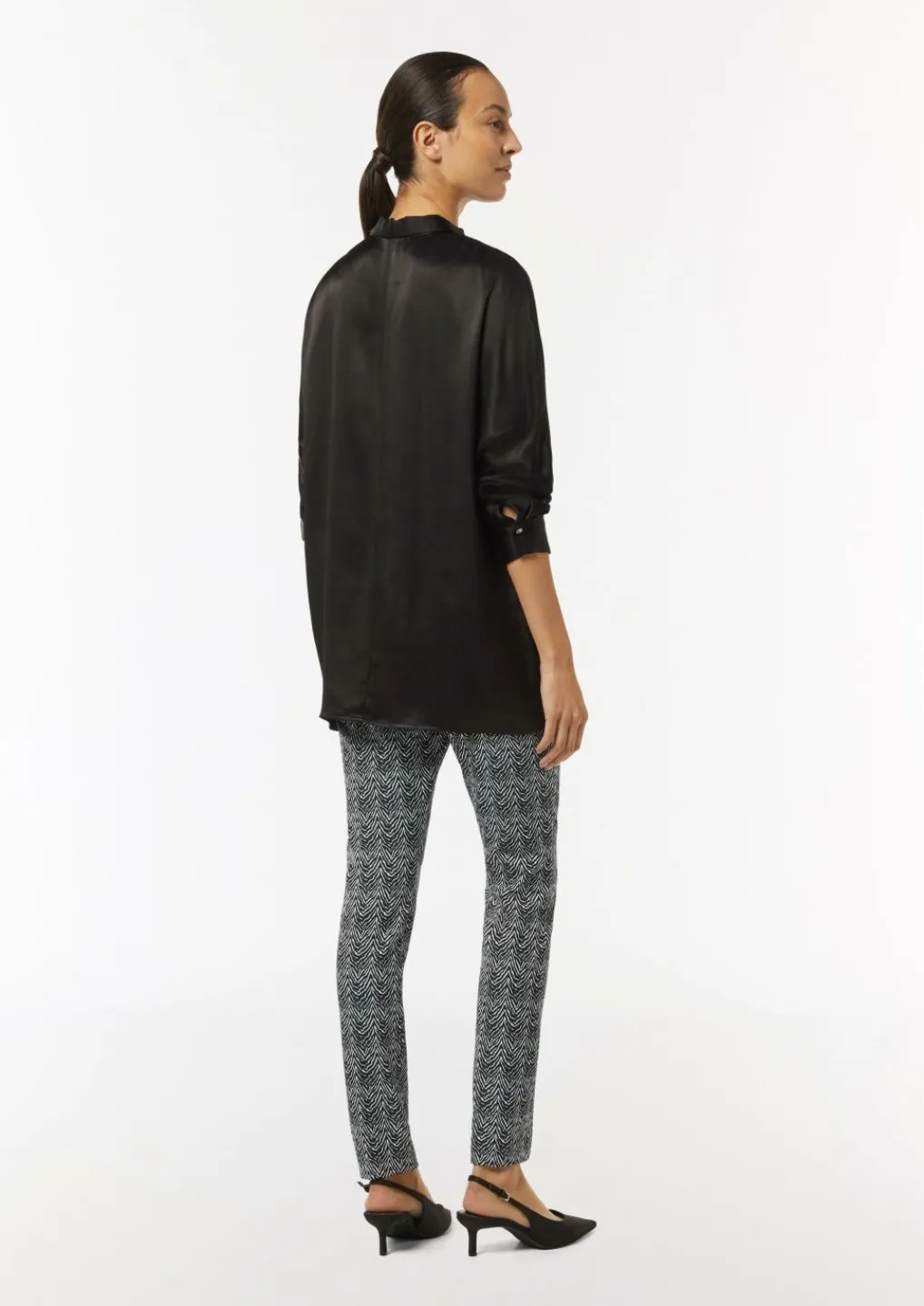 Schmale Hose aus Jacquard-Comma Hot