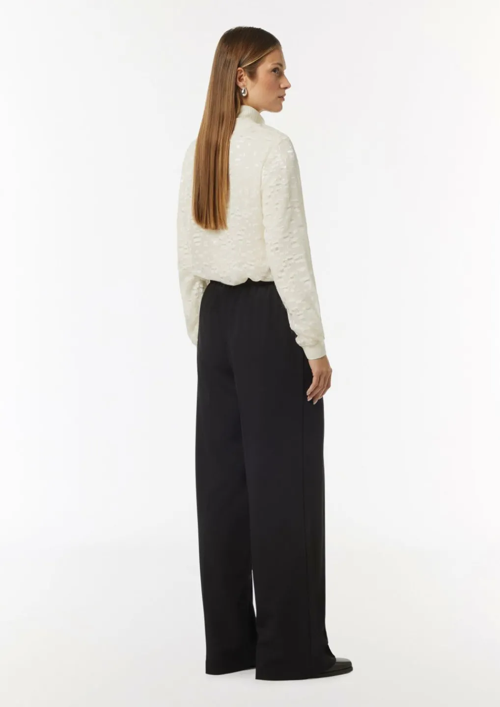 Semitransparente Jacquard-Bluse mit Stehkragen-Comma Hot
