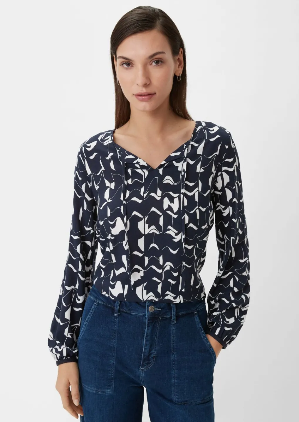 Semitransparente Langarmbluse mit Allover-Print-Comma Sale