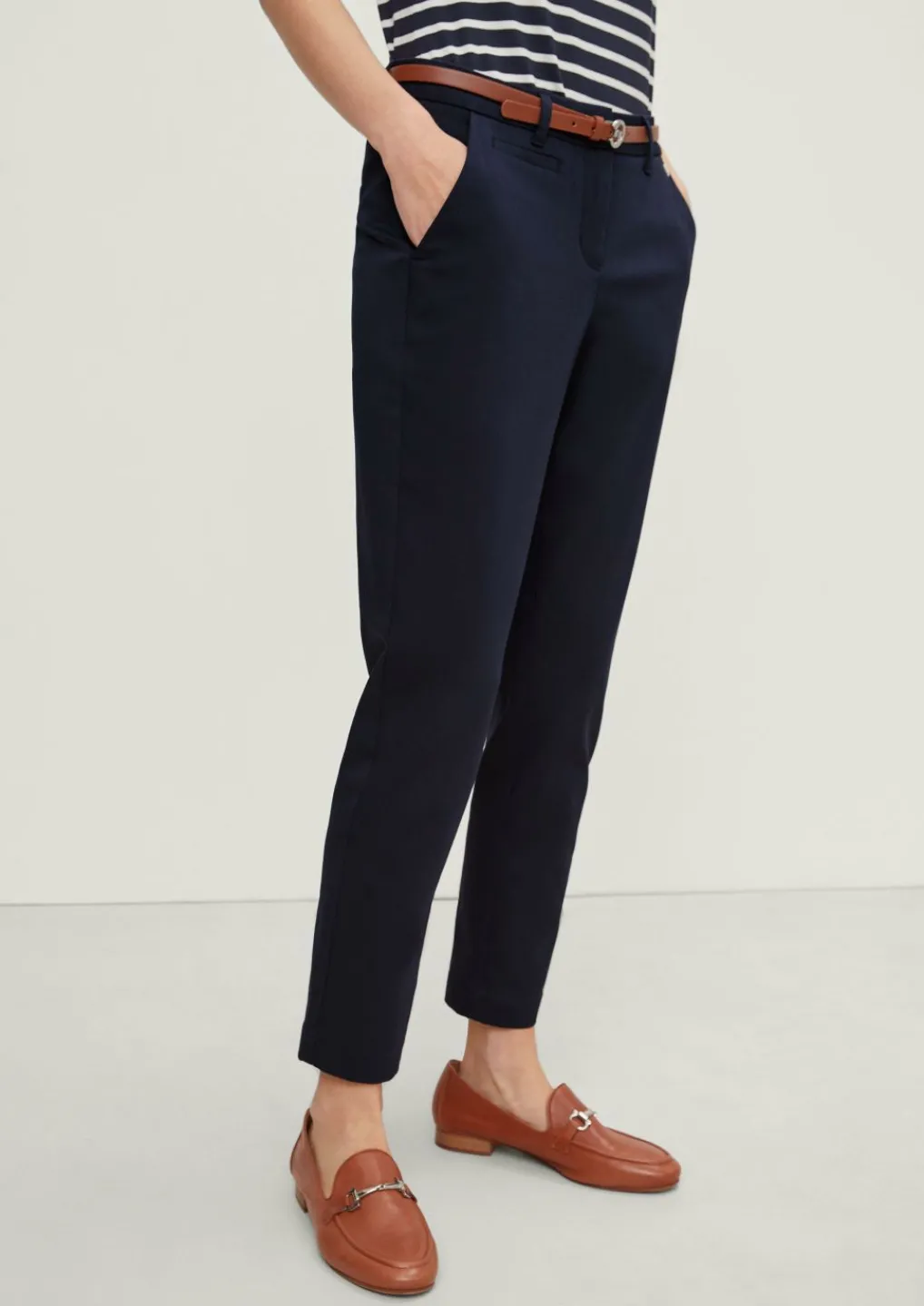Slim: Chino-Hose mit Gürtel-Comma Hot