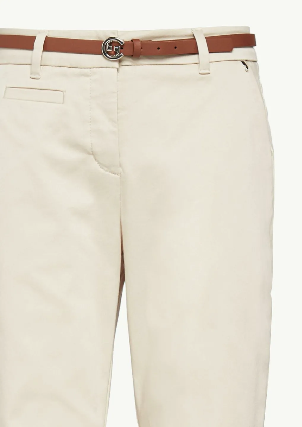 Slim: Chino-Hose mit Gürtel-Comma Online