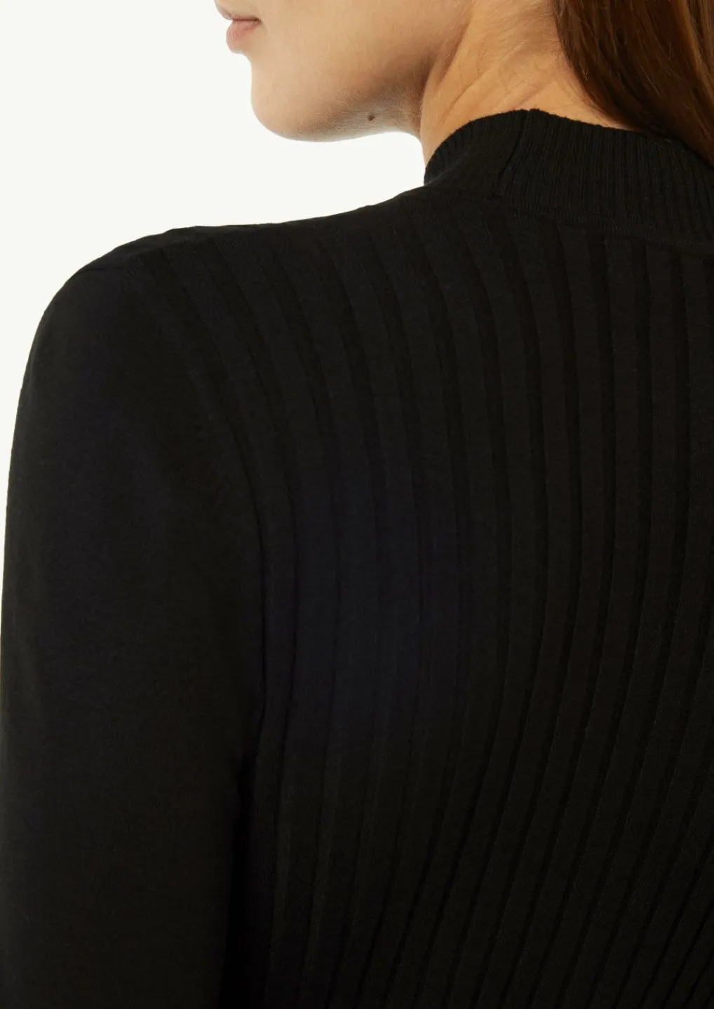 Slim-Fit-Strickpullover mit Paillettenbesatz-Comma Online
