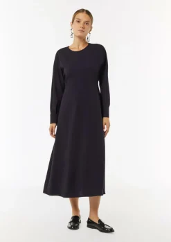 Stilvolles Midikleid mit Fledermausärmeln-Comma Hot